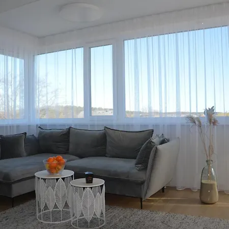 Panoramic In The Center Apartment *